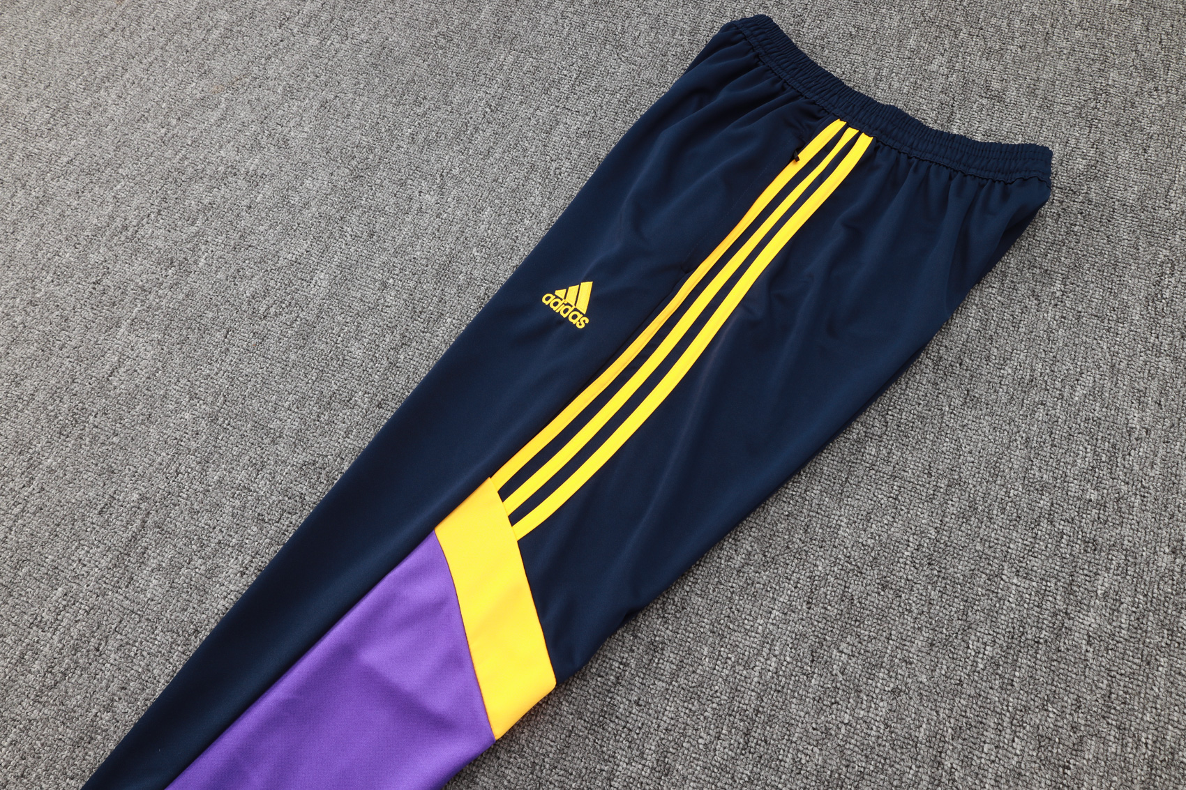 Real Madrid Training Pants 24/25