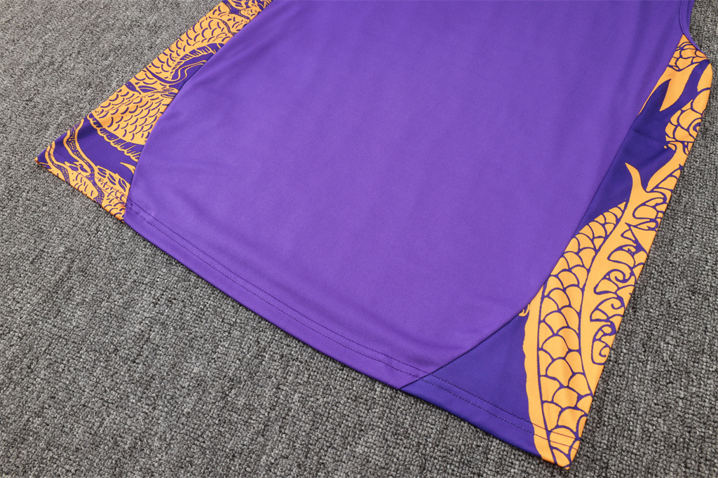 Real Madrid Training Jersey 24/25