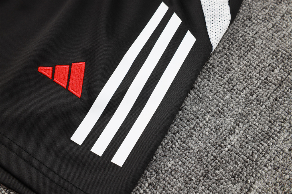 Manchester United Training Jersey 24/25