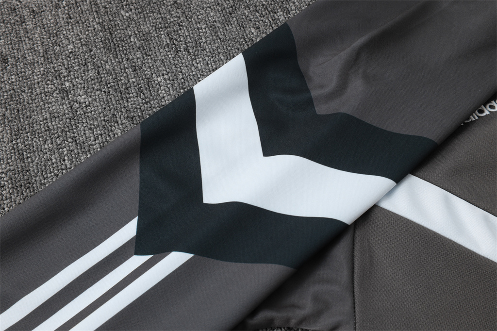 Real Madrid Training Jacket 24/25