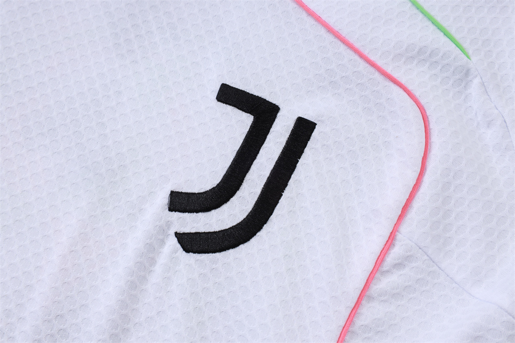 Juventus Training Short Sleeve Jersey 25/26