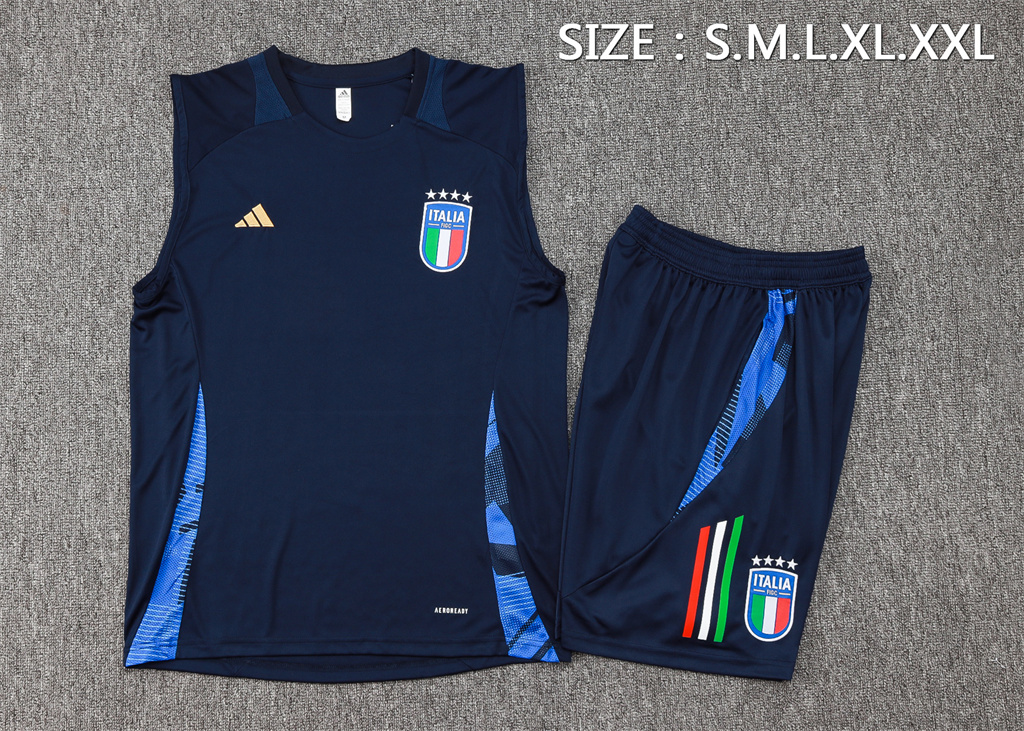 Italy Training Jersey 24/25