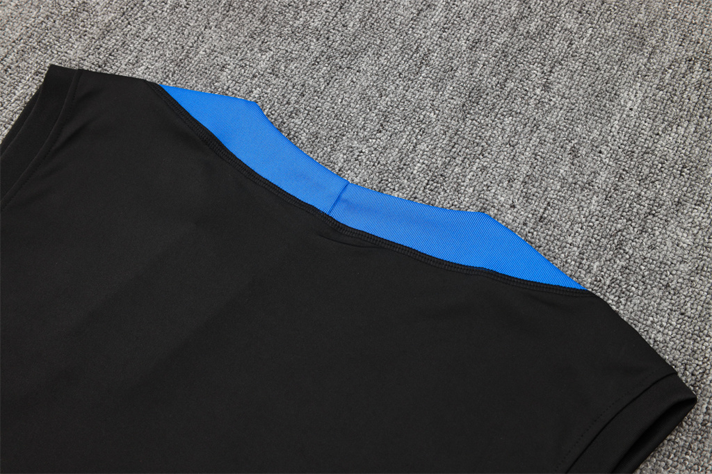 Inter Milan Training Jersey 24/25