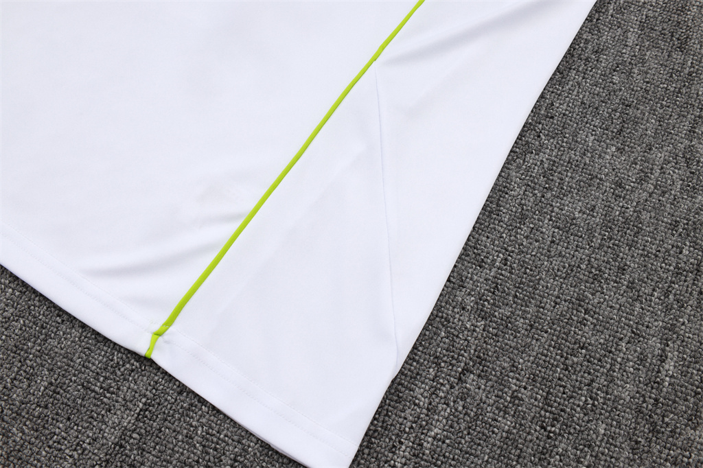 Real Madrid Training Jersey 25/26