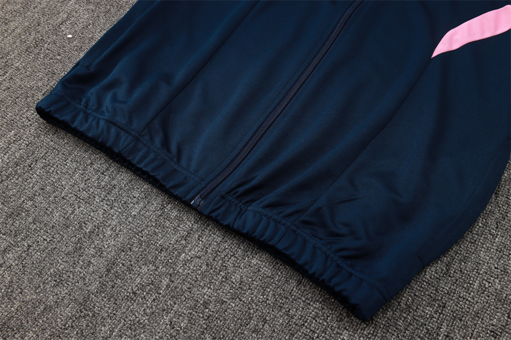 Juventus Kids Training Suit 24/25