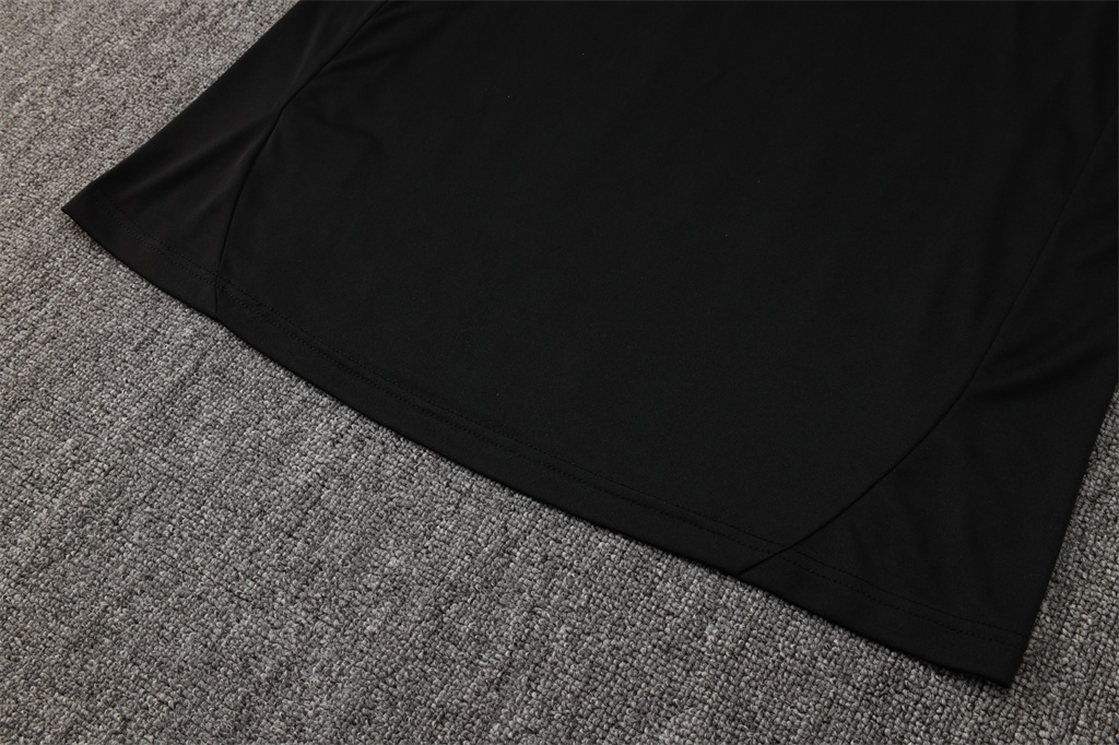 Internacional Training Jersey 24/25