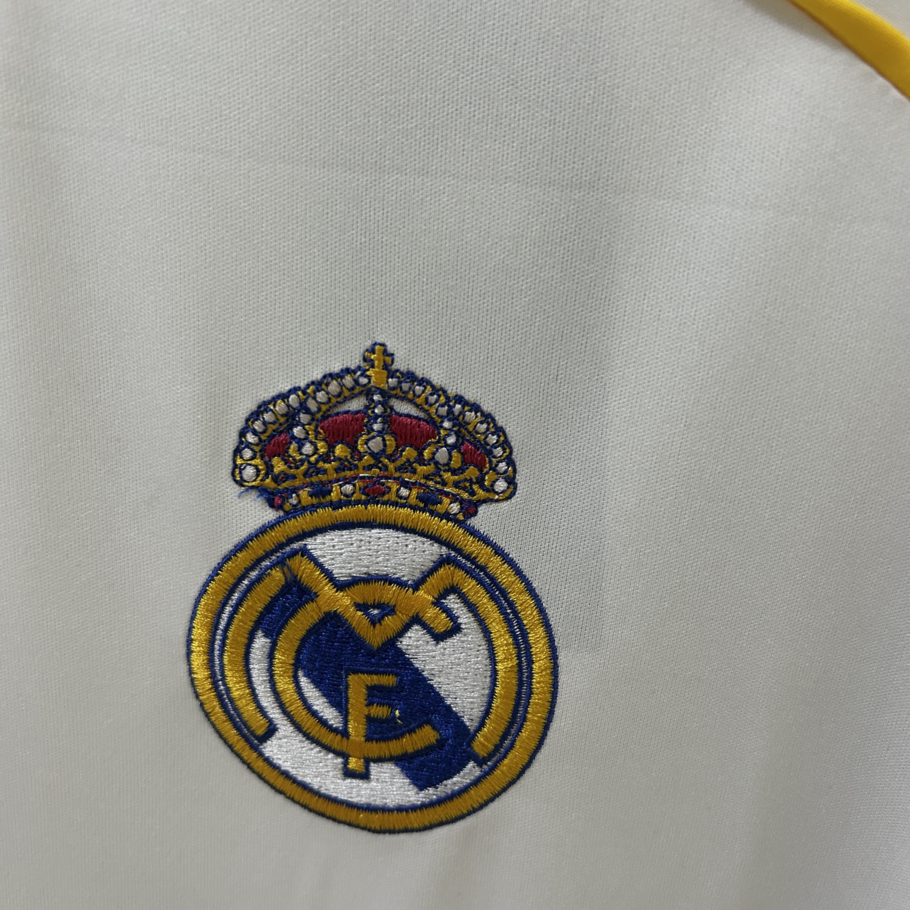 Real Madrid Home Man Jersey 25/26