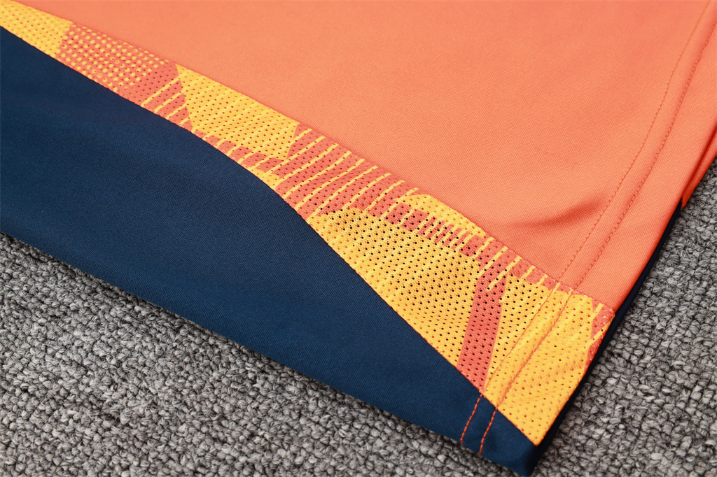 Juventus Kids Training Suit 24/25