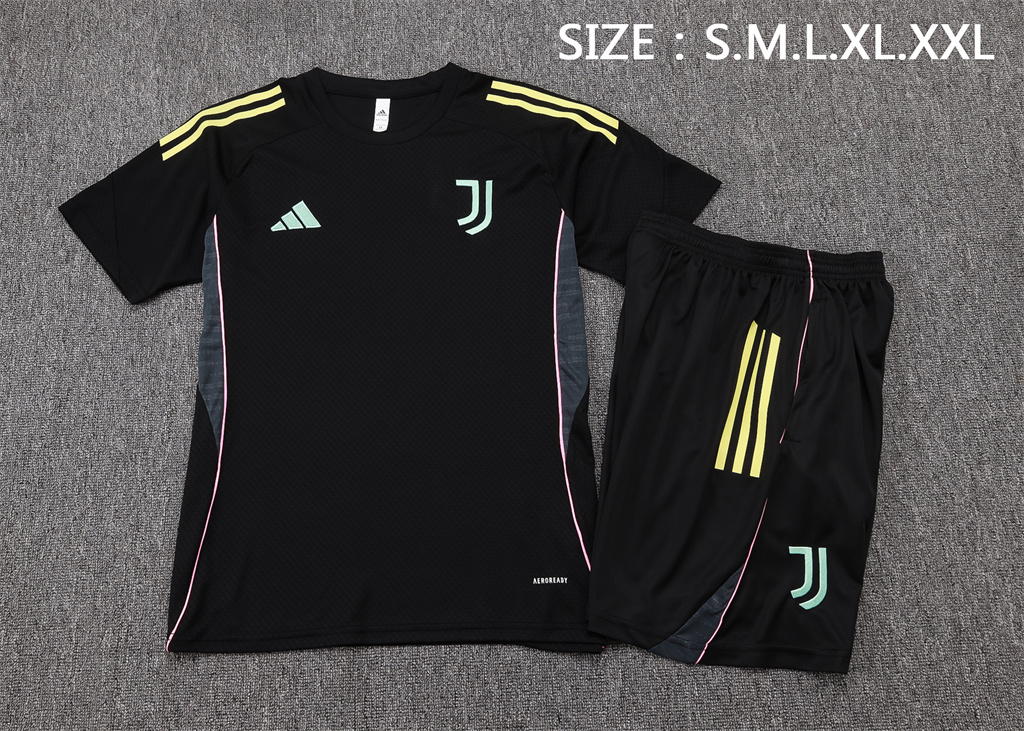 Juventus Training Short Sleeve Suit 25/26