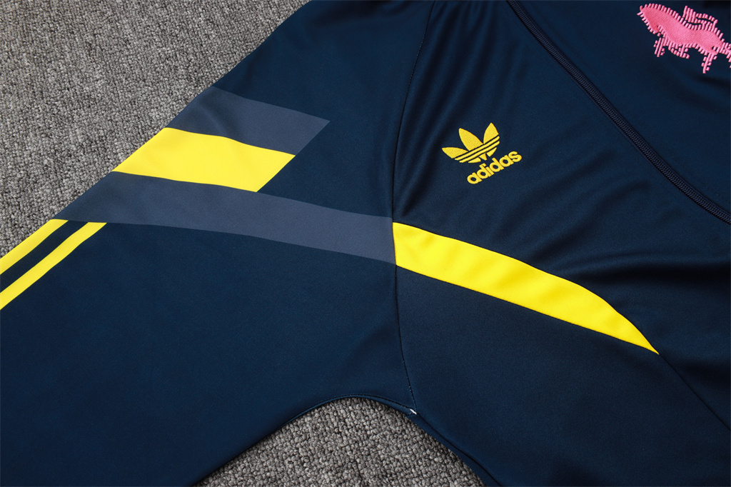 Juventus Kids Training Suit 24/25