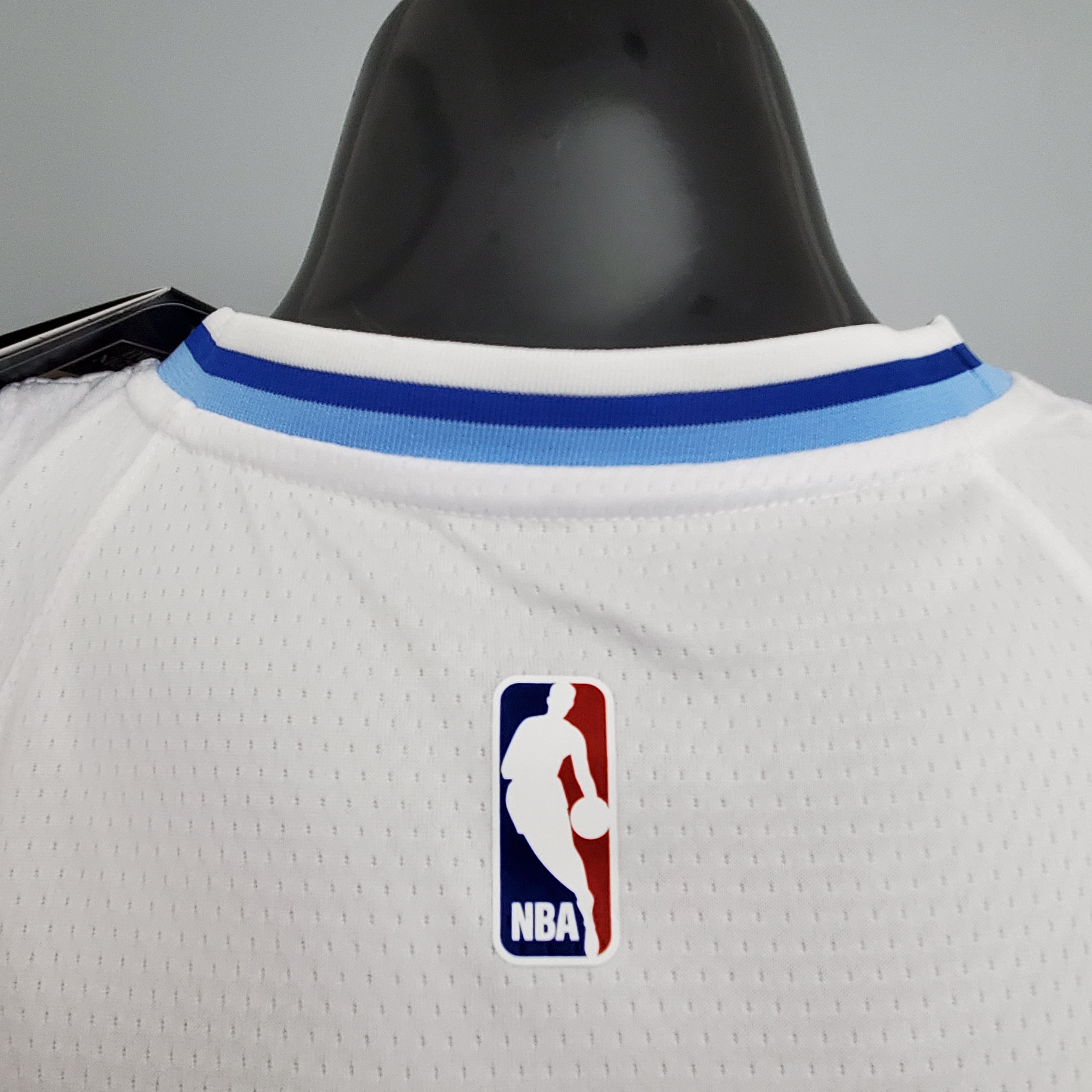 LeBron James Los Angeles Lakers 2020/21 Swingman Jersey White