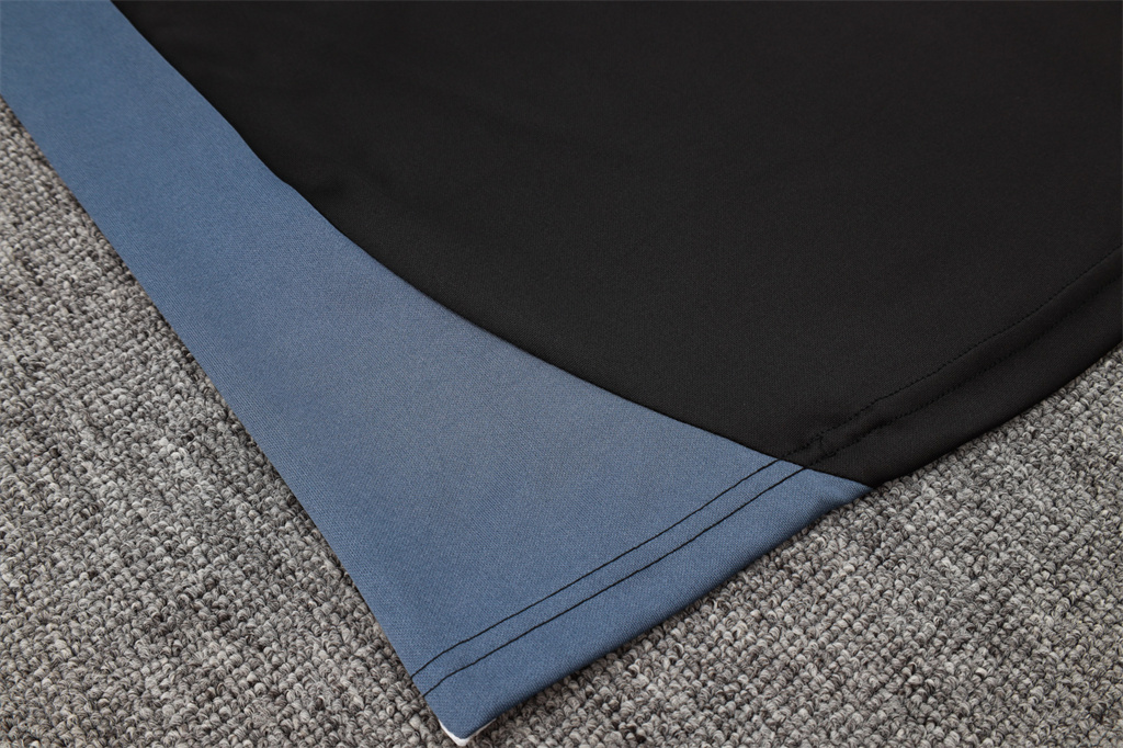 Manchester United Kids Training Suit 24/25