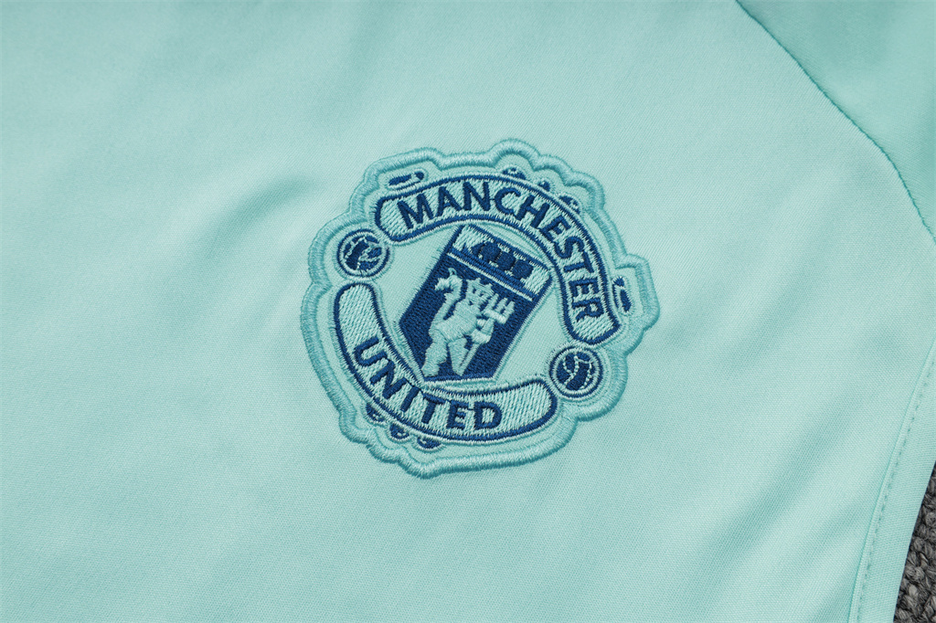 Manchester United Training Jersey 24/25
