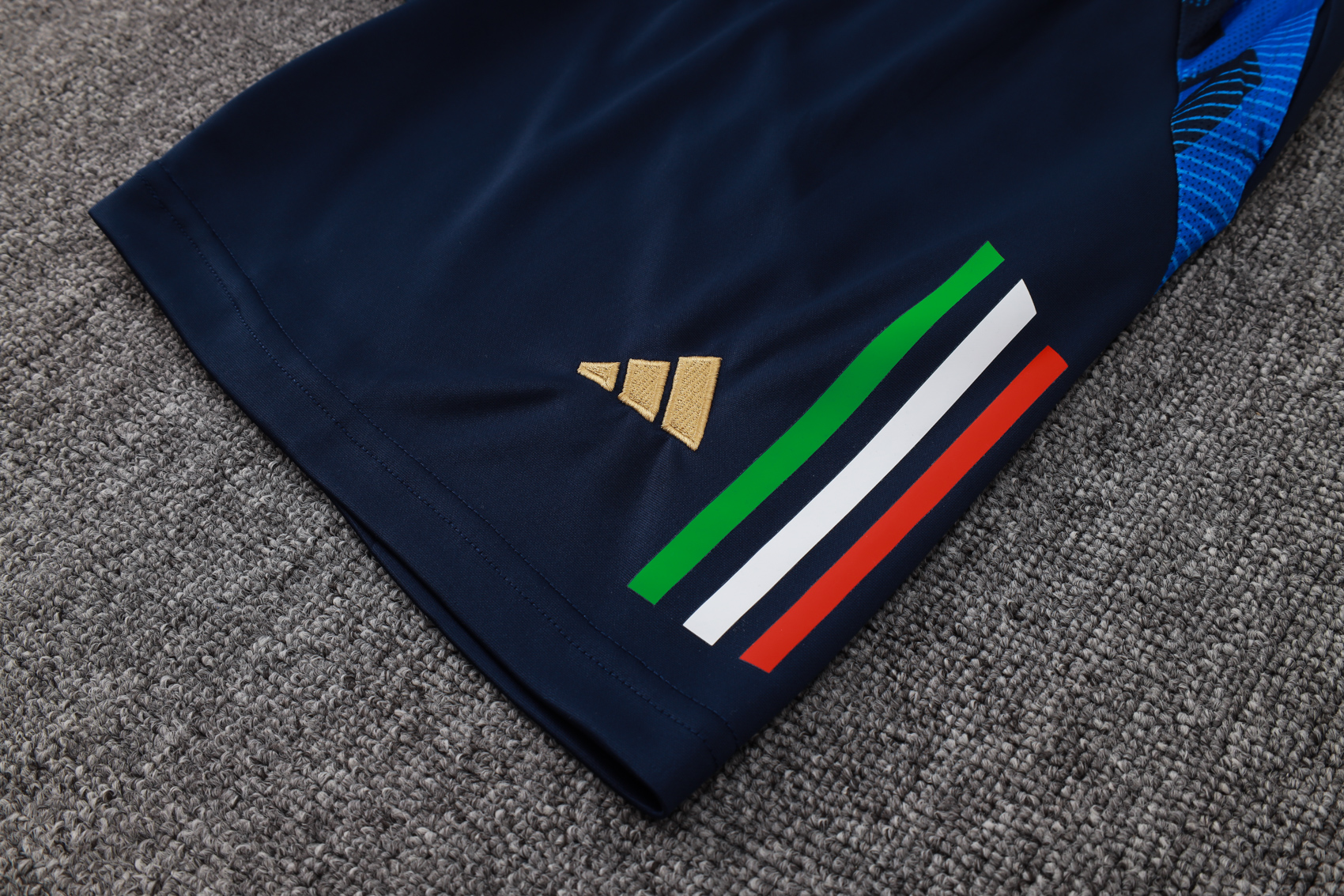 Italy Training Jersey 24/25
