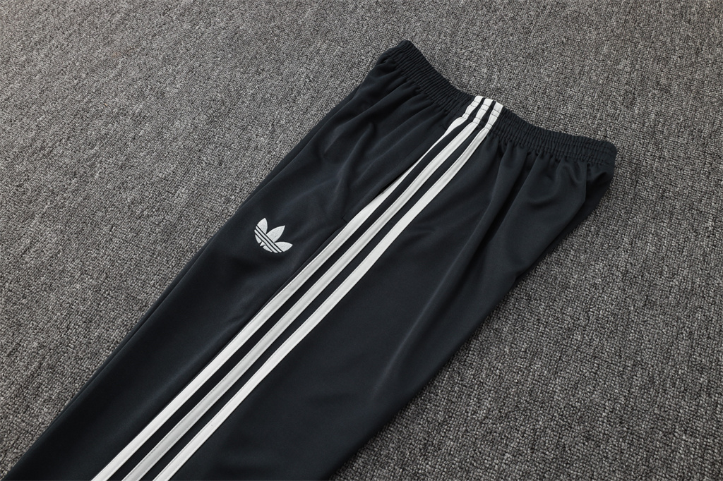 Juventus Training Pants 24/25