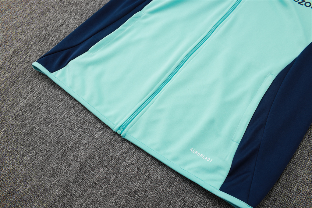 Manchester United Training Jacket 24/25