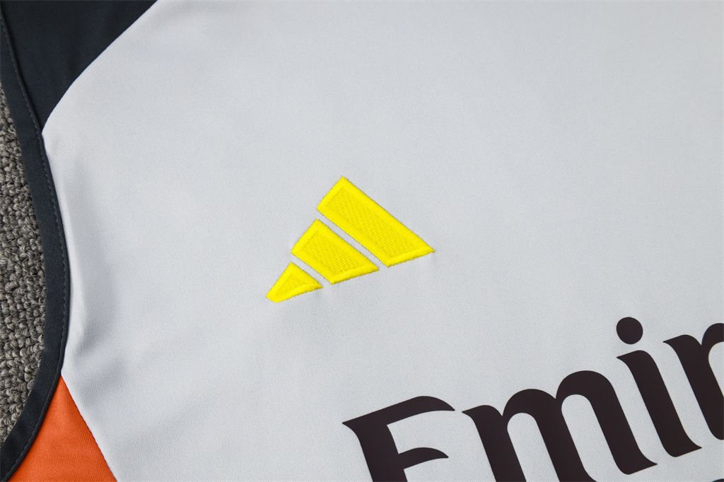 SL Benfica Training Jersey 24/25