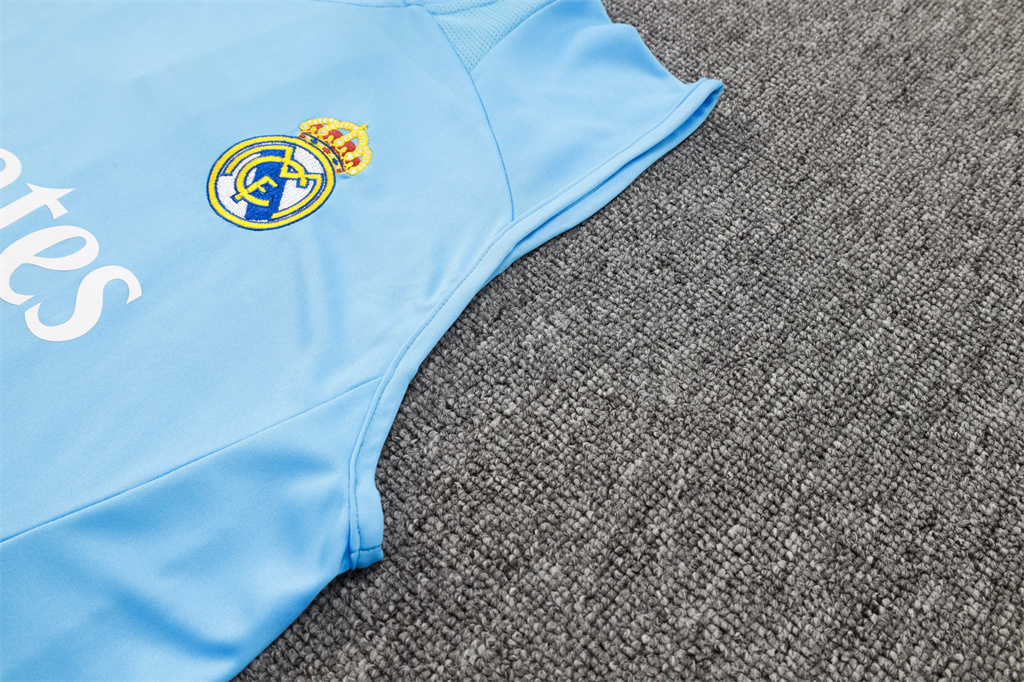 Real Madrid Training Jersey 24/25