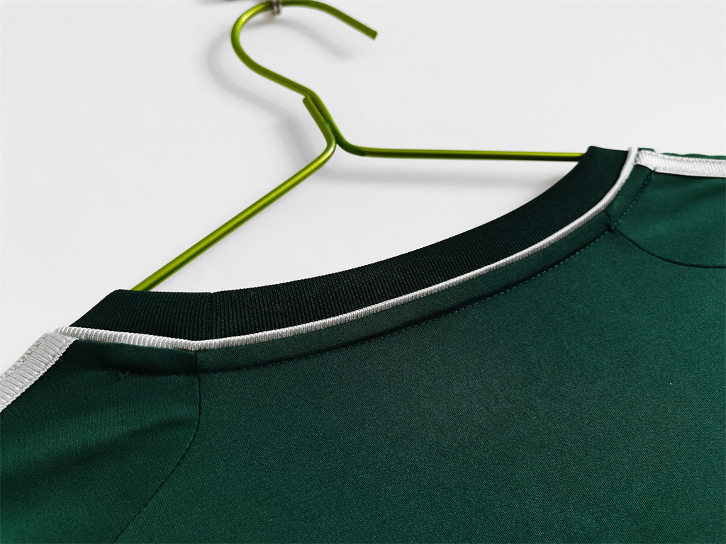 Real Madrid Third Long Sleeve Retro Jersey 2012/13