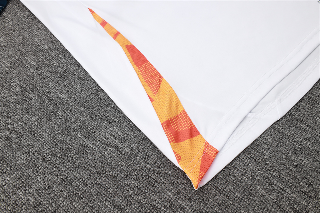 Real Madrid Training Short sleeve Suit 24/25