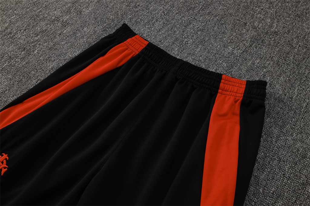 Internacional  Training Pants 24/25