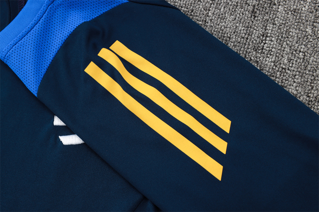 Juventus Training Short Sleeve Jersey 24/25