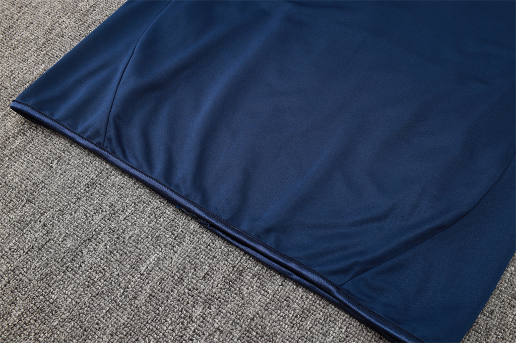 Manchester United Training Jacket 24/25