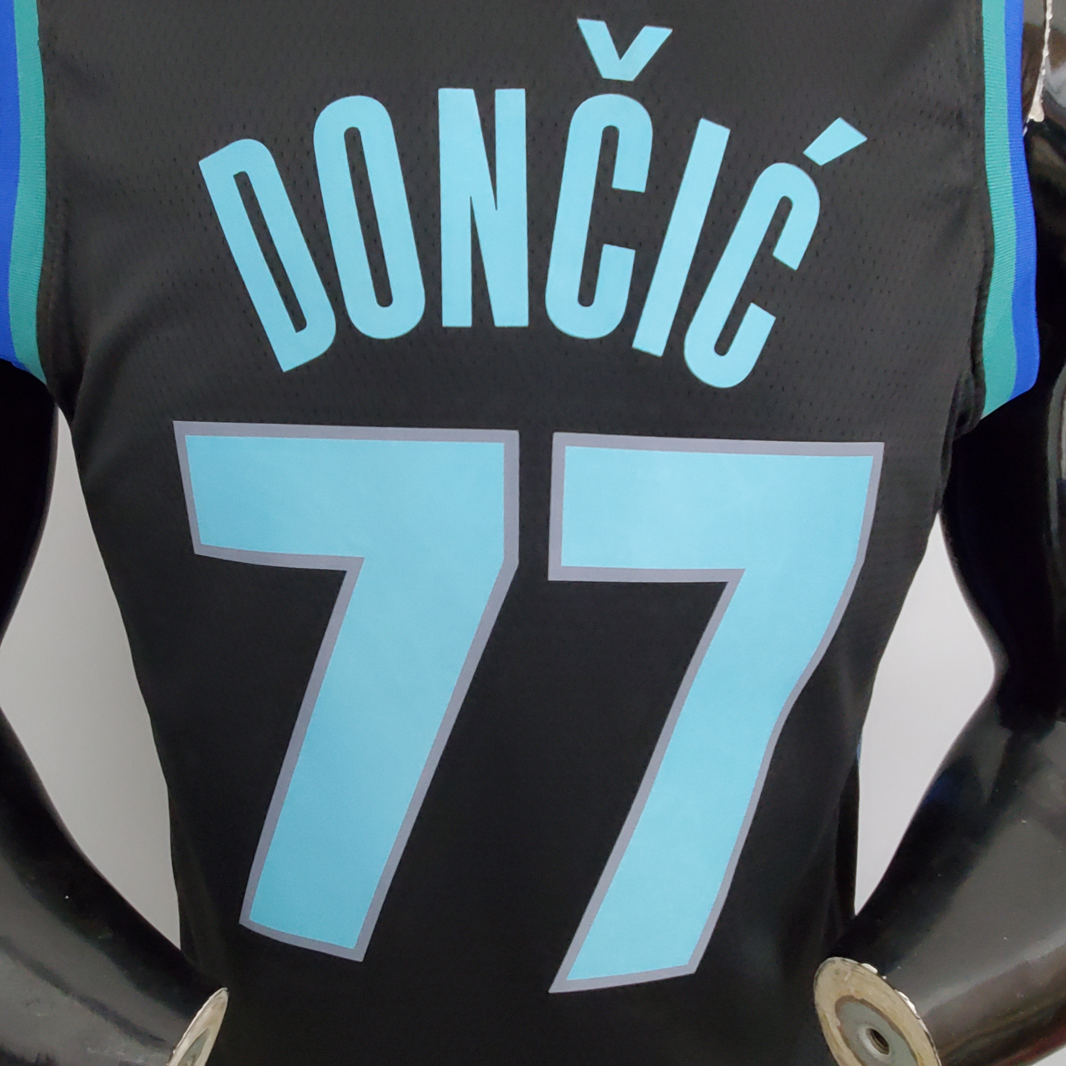 Luka Doncic Dallas Mavericks Swingman Jersey Black
