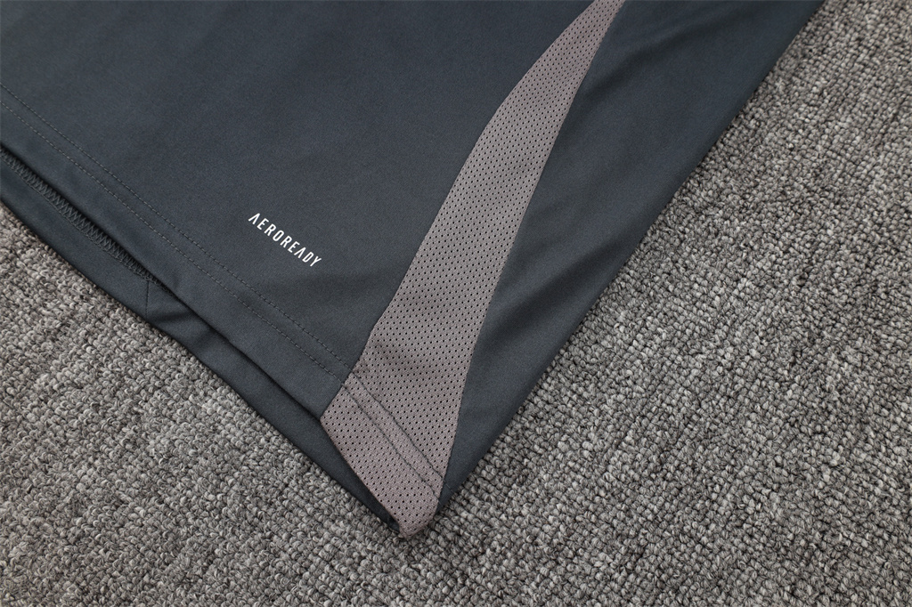 Real Madrid Training Short sleeve Suit 24/25