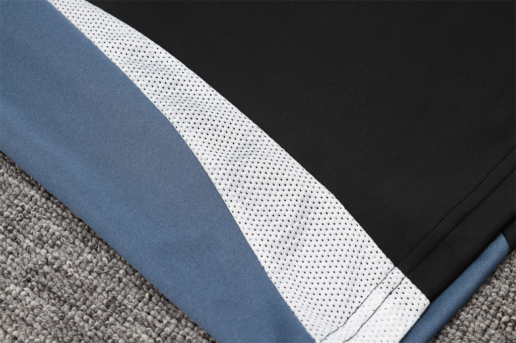 Manchester United Kids Training Suit 24/25