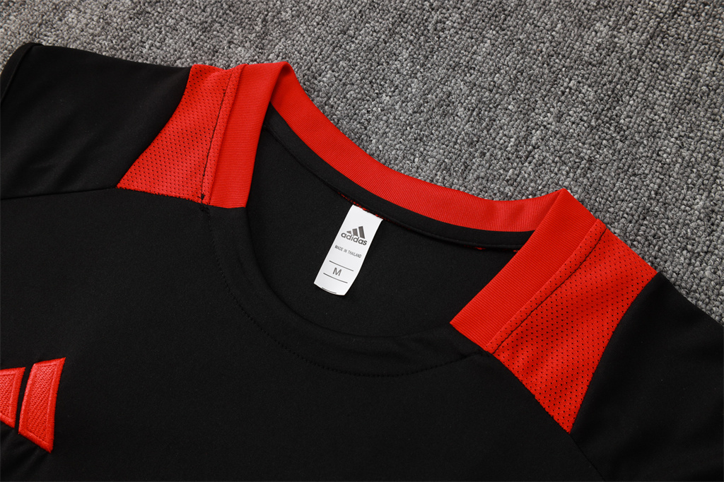 Internacional Training Jersey 24/25