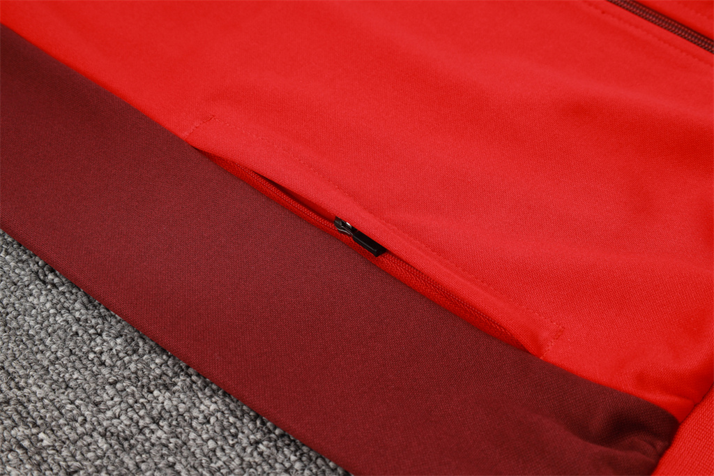 Internacional Training Jacket 24/25