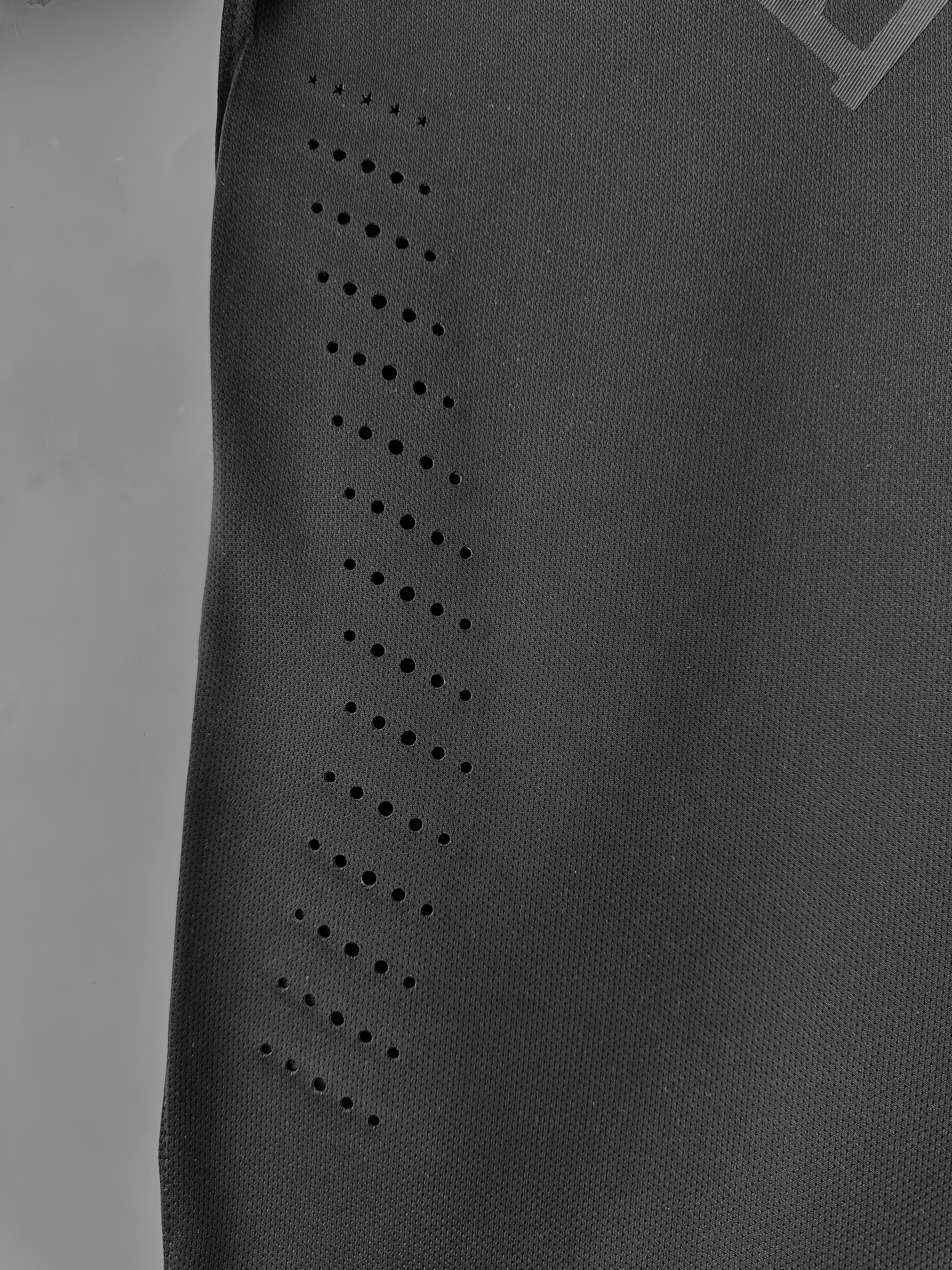 Brazil Black Retro Jersey 2013/14