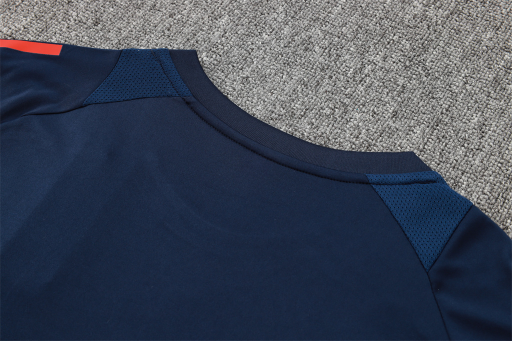 Italy Training Short sleeve Suit 24/25