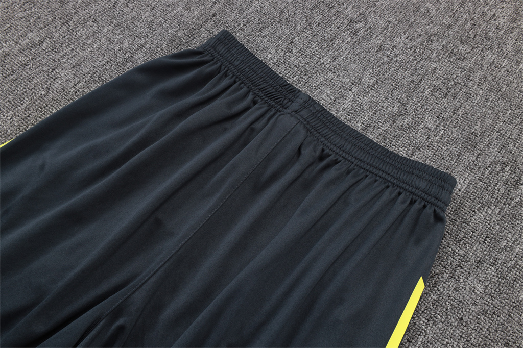 Real Madrid Training Jersey 25/26