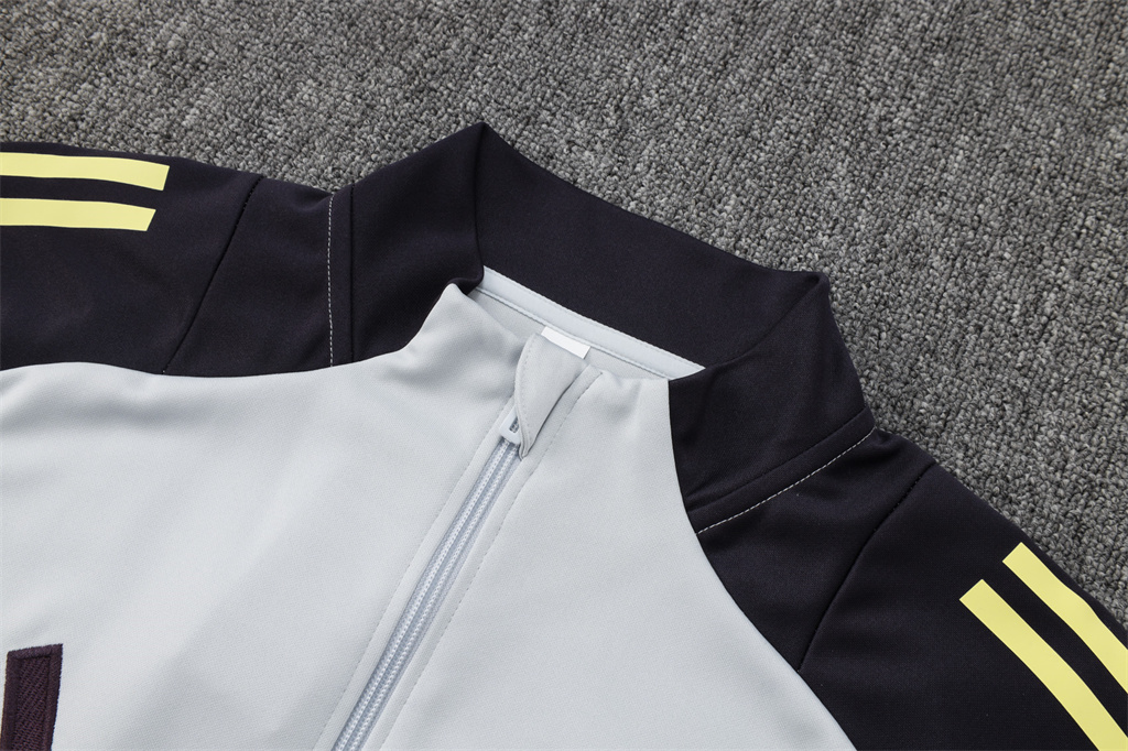 Juventus Training Jacket 24/25