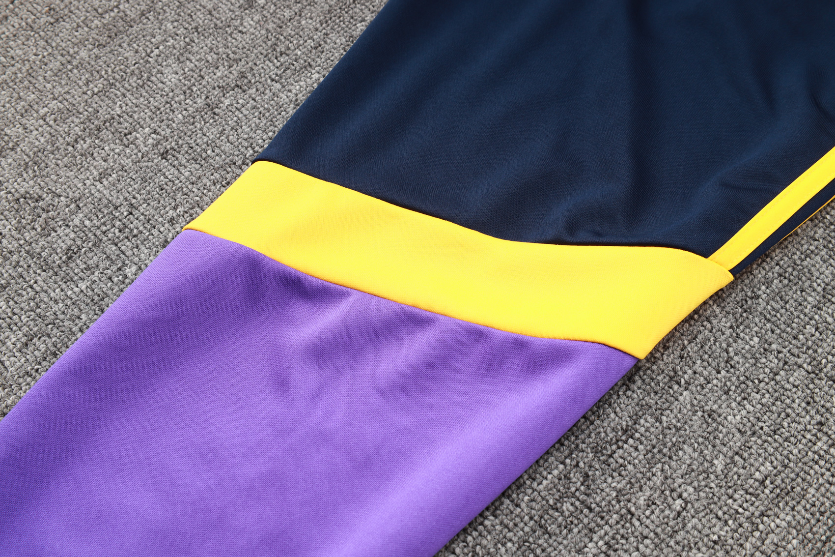 Real Madrid Training Pants 24/25