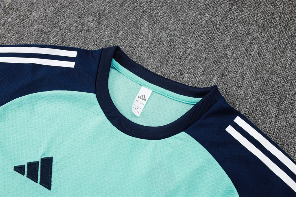 Arsenal Training Short sleeve Suit 25/26