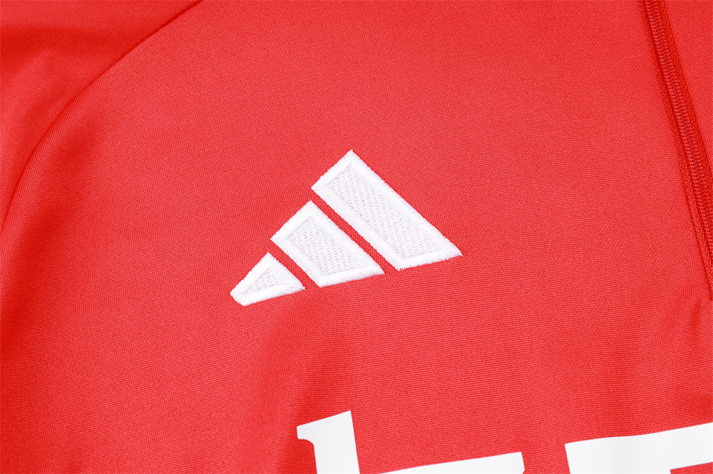 Manchester United Training Jersey Suit 24/25