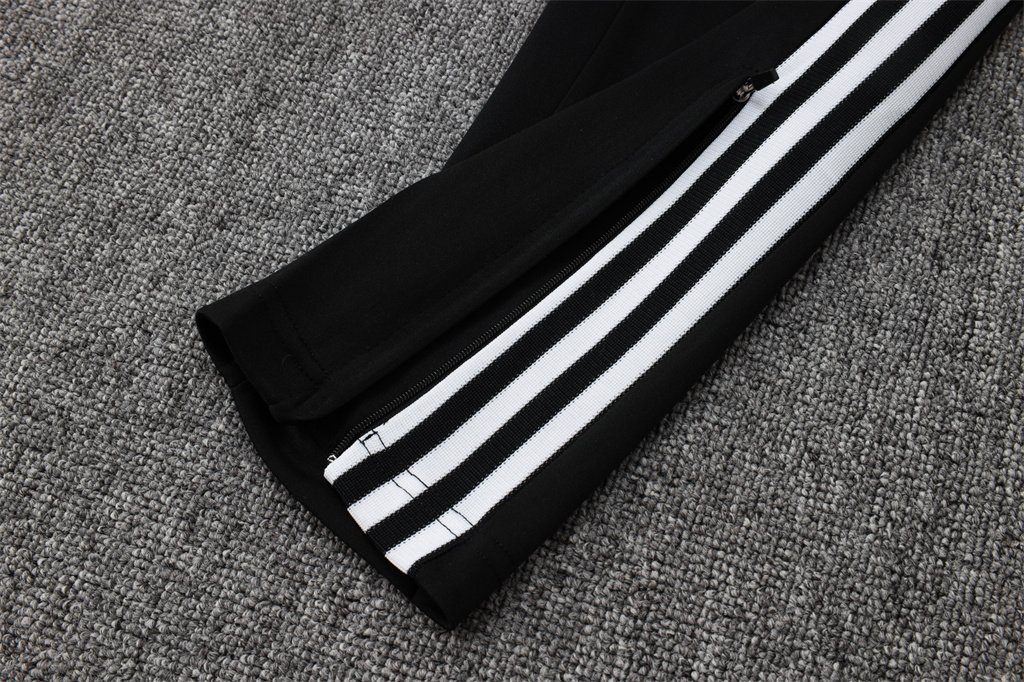 Manchester United Training Jacket 24/25