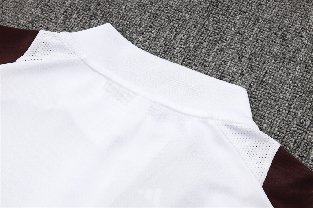 Bayern Munich Training Jersey Suit 24/25