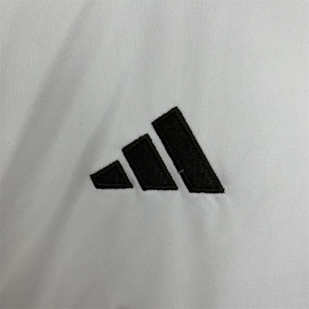 Real Madrid Home Women Jersey 25/26