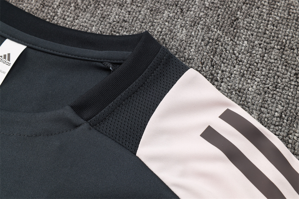 Real Madrid Training Short sleeve Suit 24/25