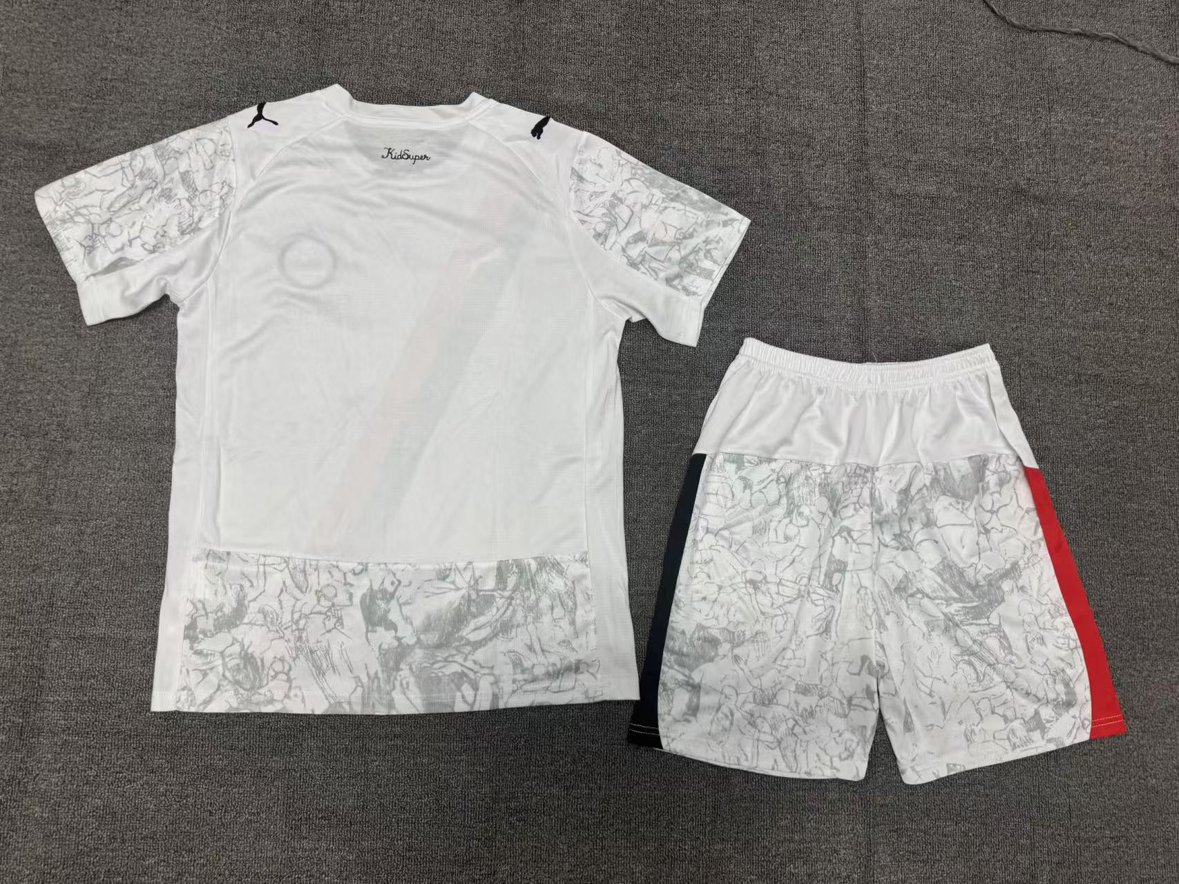 Manchester City KidSuper Away Kids Suit 25/26