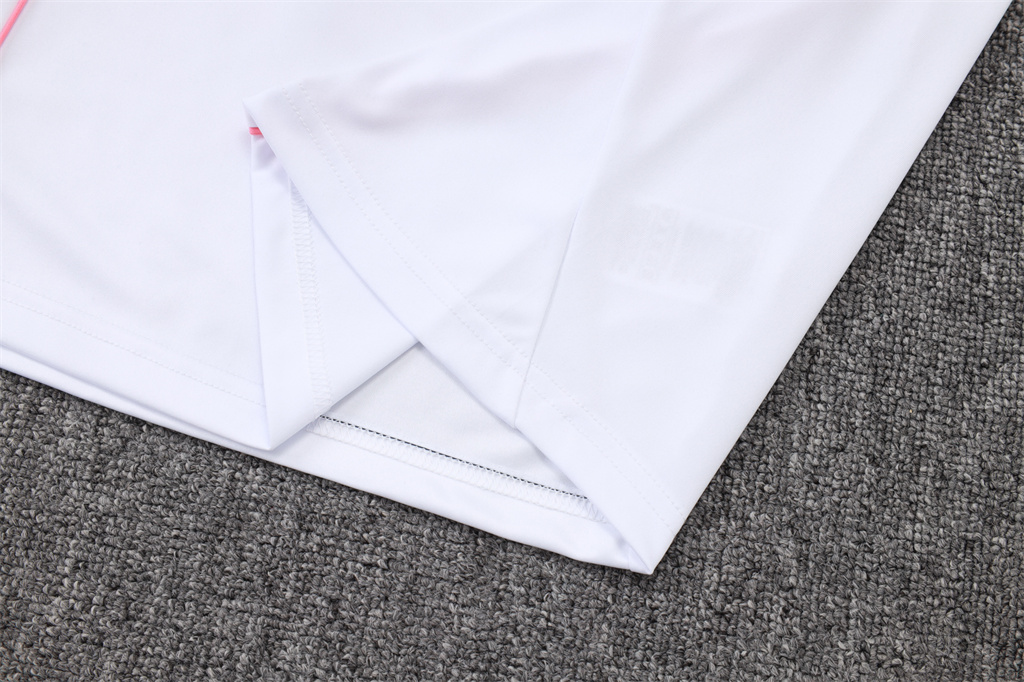 Juventus Training Jersey 25/26