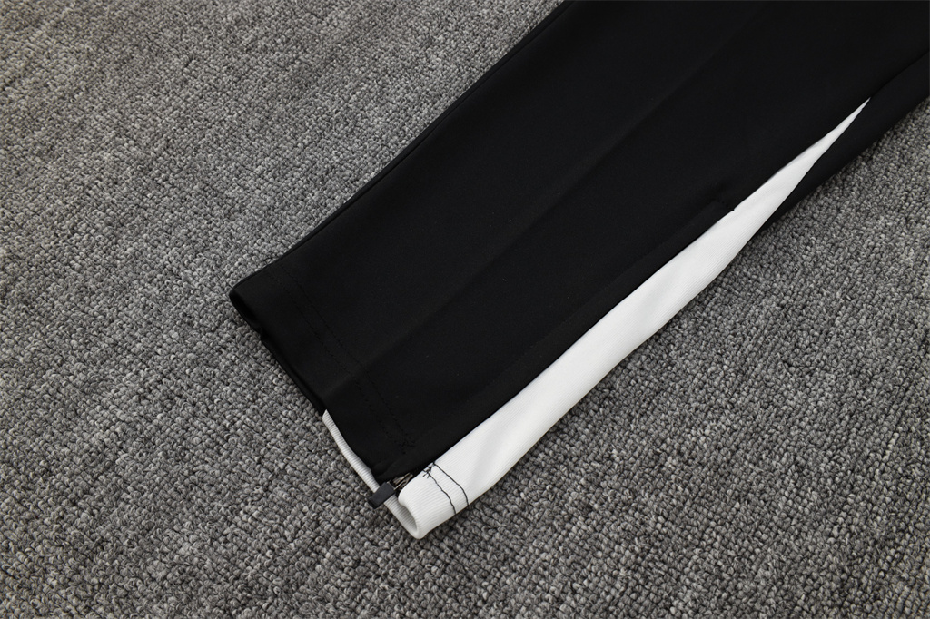 Liverpool Training Pants 24/25