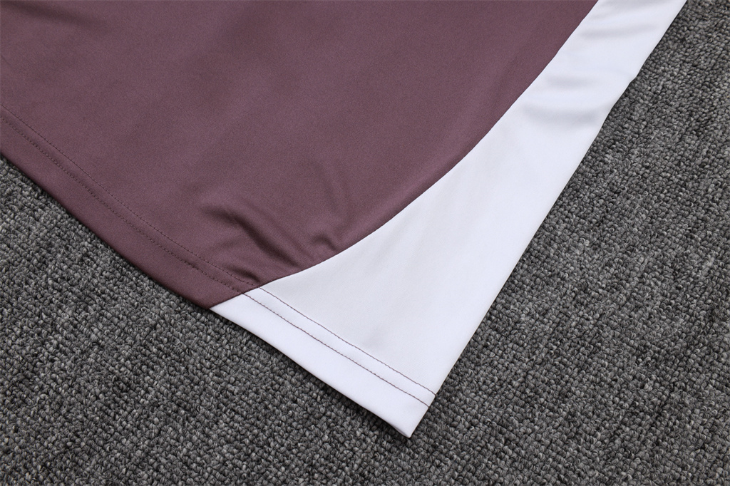 Manchester United Training Jersey 25/26