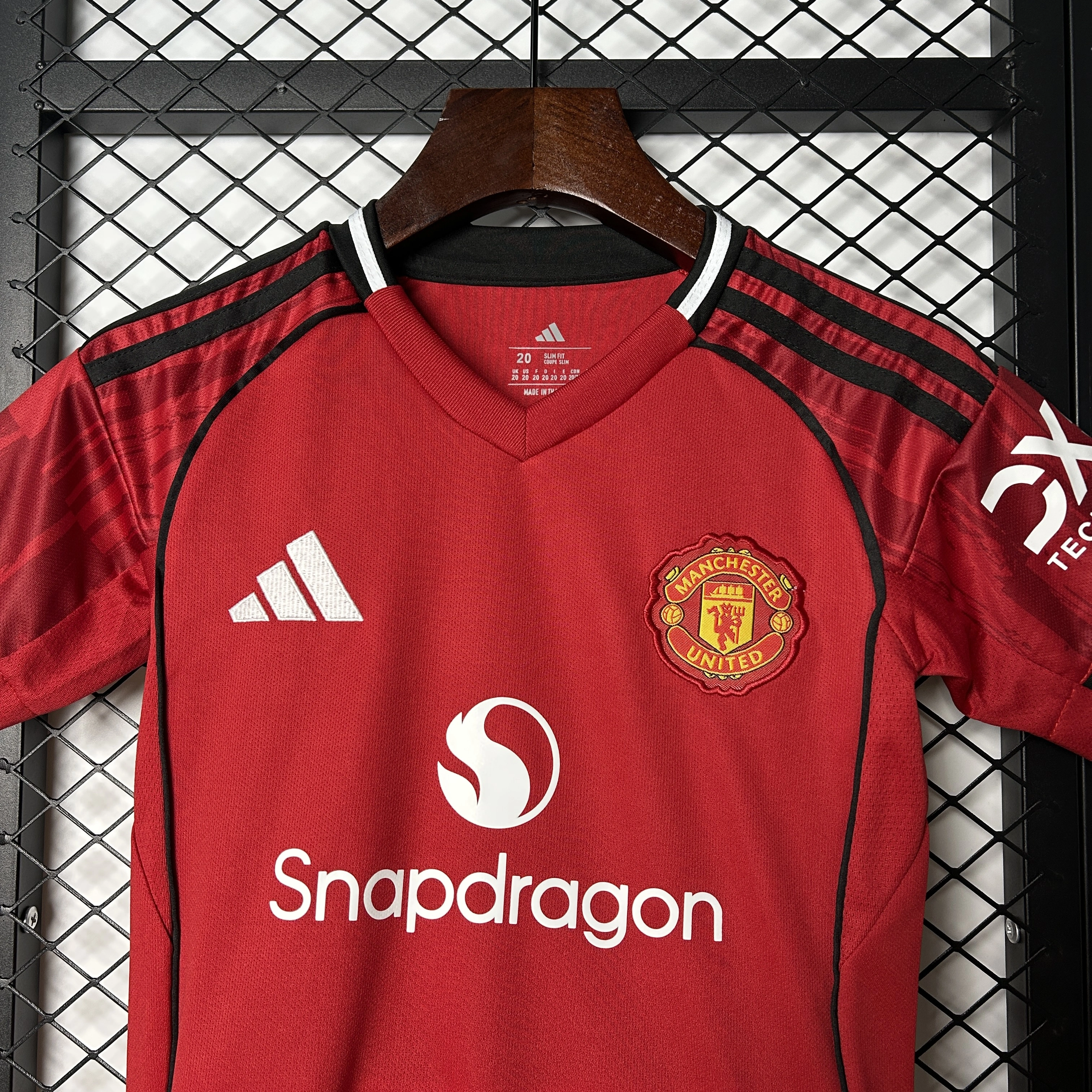 Kids Manchester United Home Soccer Kits 25-26
