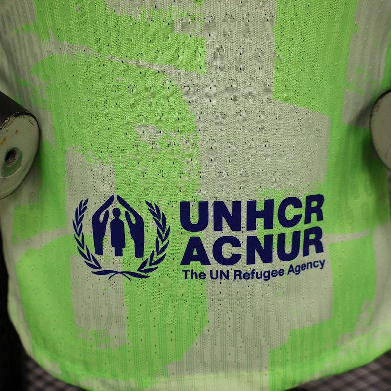 24-25 Barcelona Third Jersey Without Spofity Text Player Version