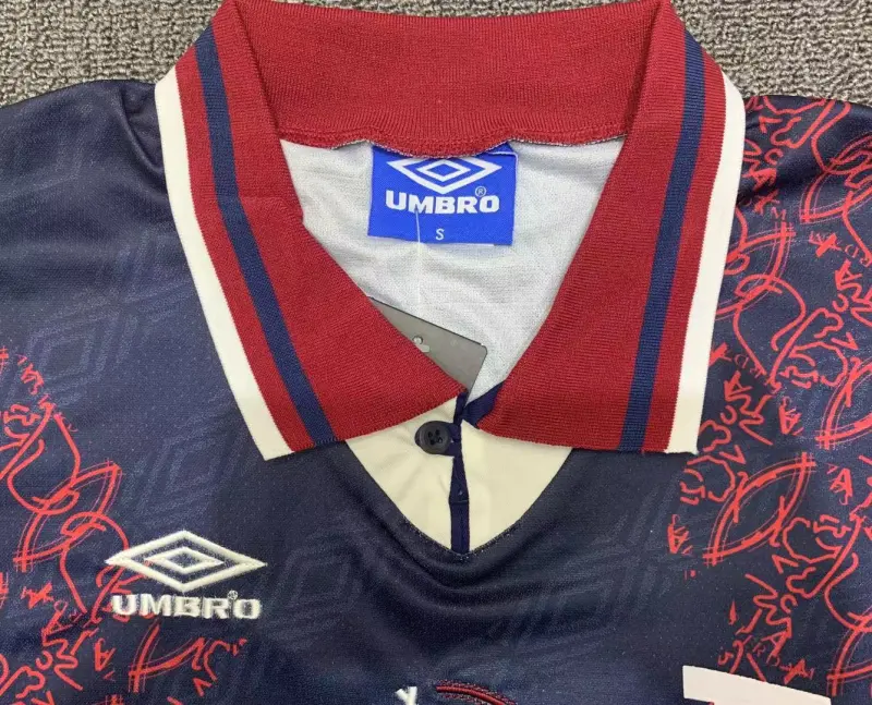 Ajax 1995/96 Retro Jersey Away Long Sleeve